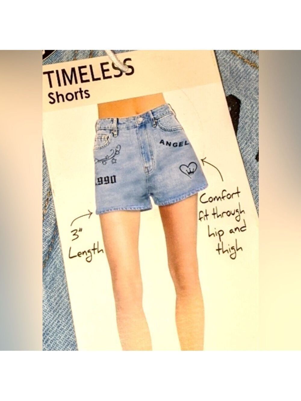 S.O.N.G Women's Y2K style Timeless High Waisted Denim Shorts Size 7/28 Inseam 3" - Picture 2 of 7